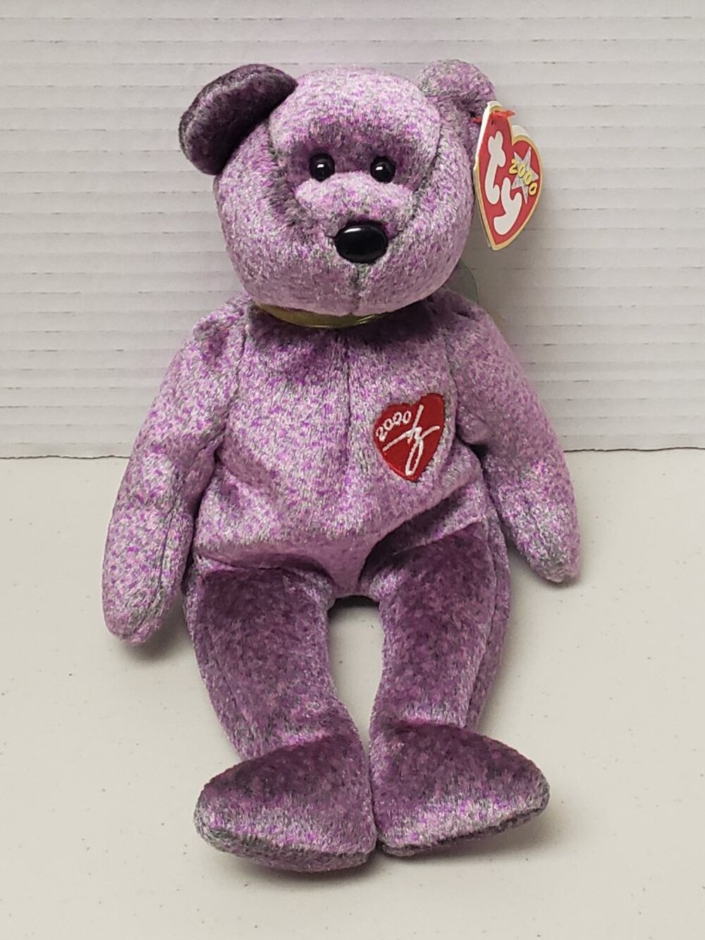 Ty Beanie Baby 2000 Signature Bear